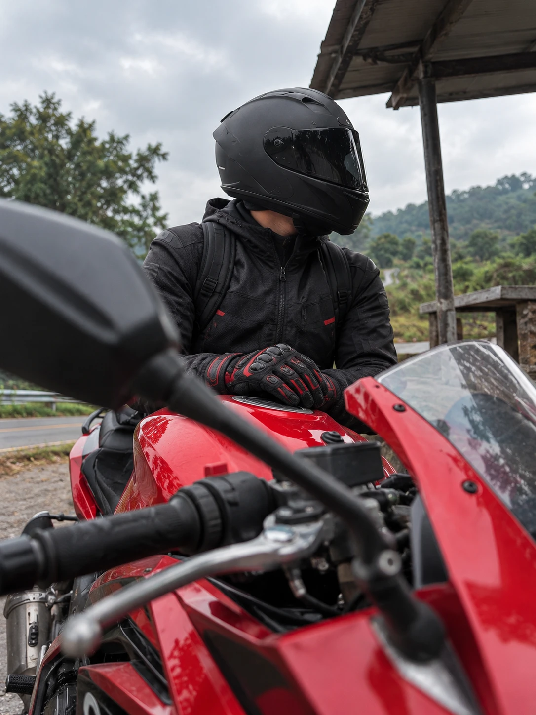 Red Sportbike Rainy Roadside Shot